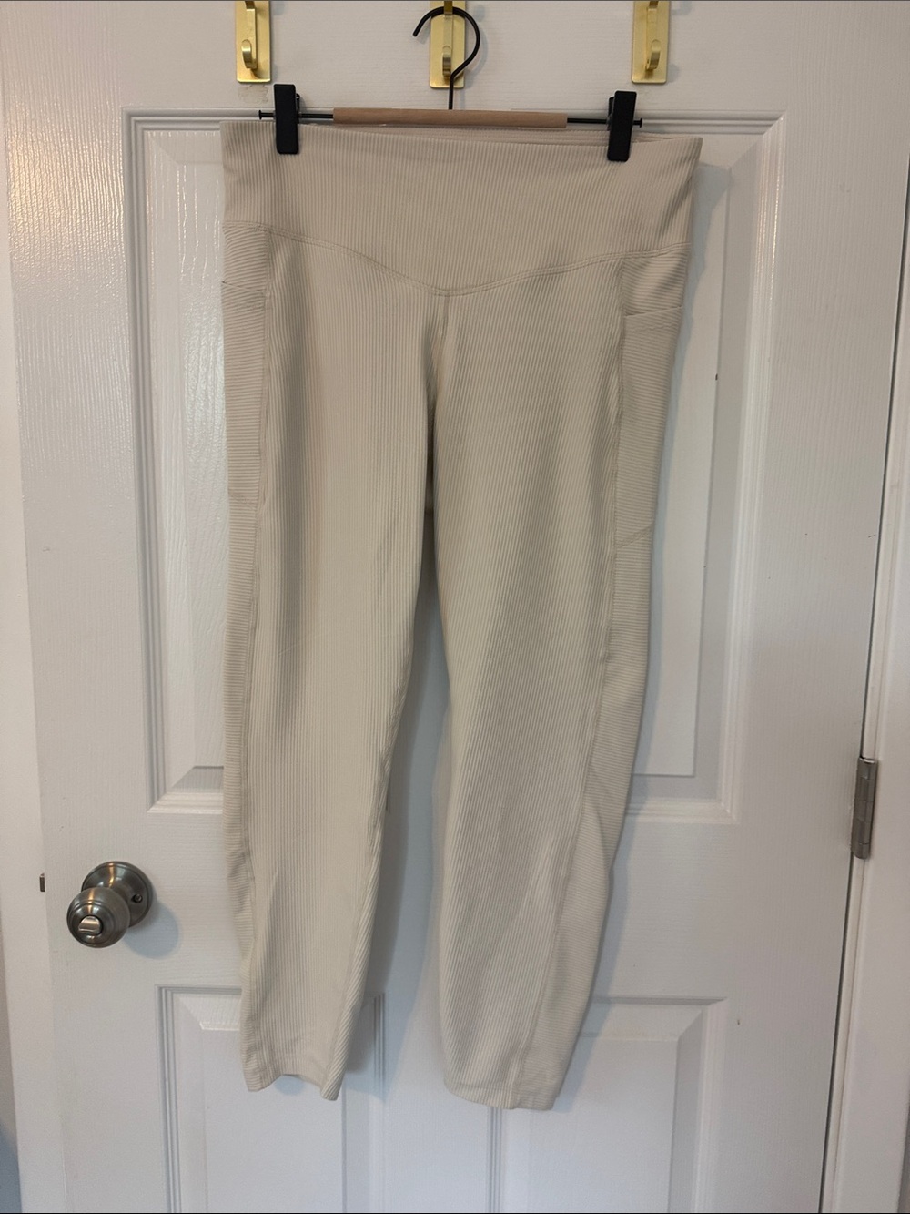 Old Navy Ribbed High-Rise Cream Leggings